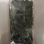【アイフォン11】画面がバキバキに割れてしまったiPhone11の修理