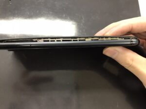 バッテリーが膨張したiPhone 7Plus