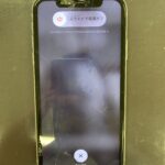 【アイフォン11】フロントカメラ付近がバキバキに割れたiPhone11の修理