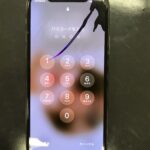 【アイフォン】液漏れが発生しているiPhone11Proの画面修理