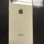 【アイフォン】画面と背面が割れてしまったiPhone8plusの修理