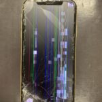 【アイフォン】液晶がぐしゃぐしゃになったiPhoneXRの画面修理