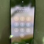 【アイフォン14Plus】画面にひび割れが入ったiPhone14Plusの修理